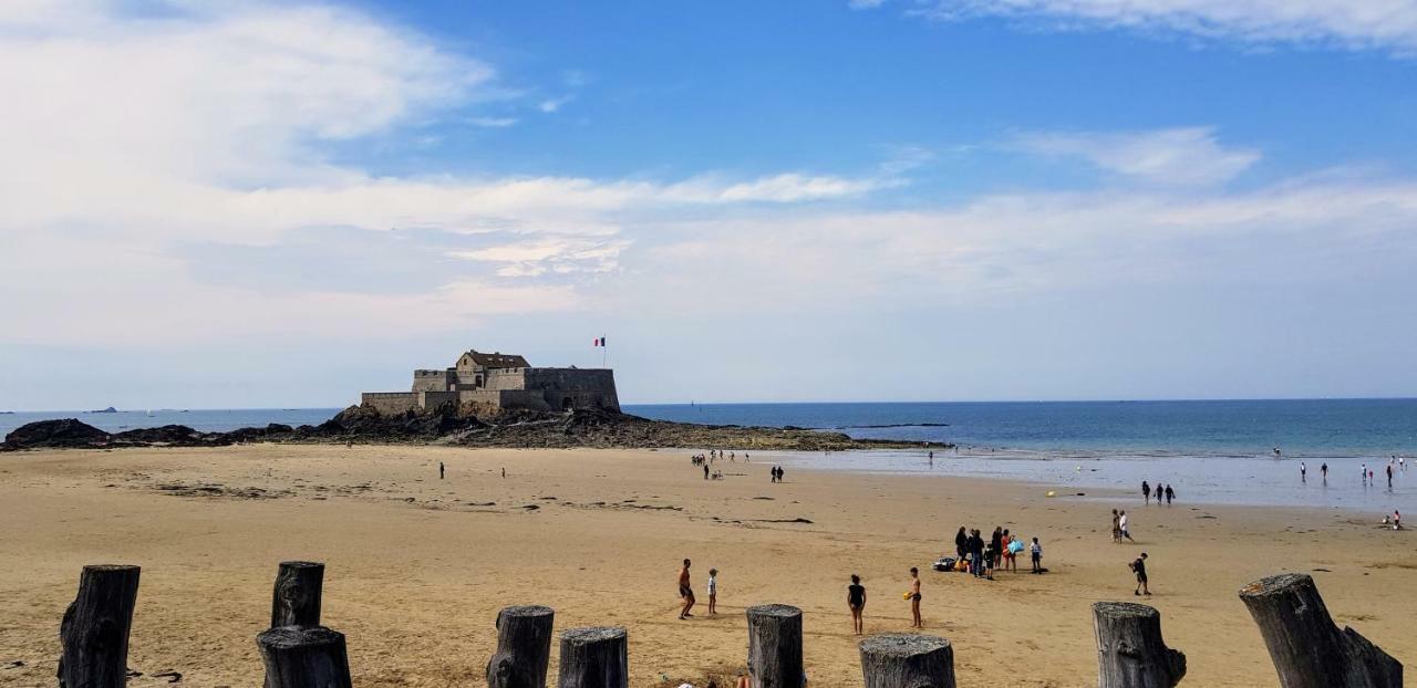 Belle Brise Apartment Cancale Exterior foto